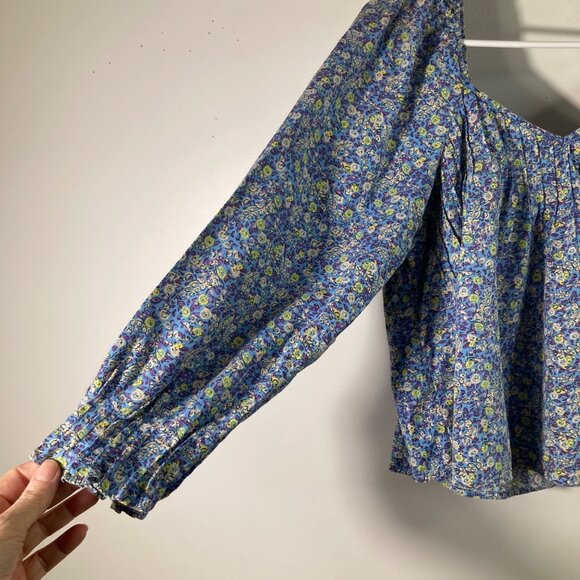 Womens Universal Thread V Neck Baby Doll Floral Top Blue White XS Cotton Cropped - Picture 5 of 9